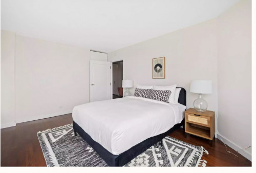 East 34th Street Apartments - Gallery - 34