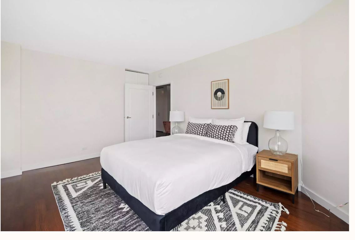 East 34th Street Apartments - Gallery - 37