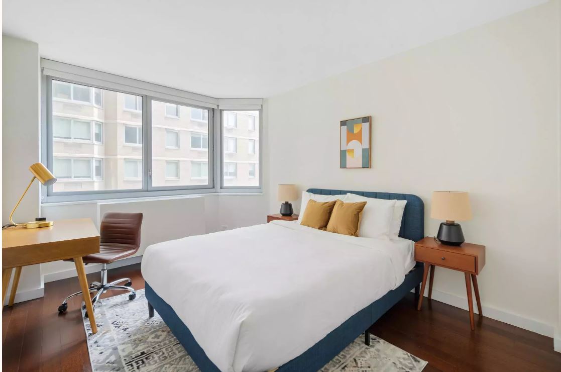 East 34th Street Apartments - Gallery - 38