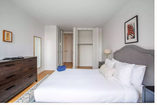 West 66th Street Apartments  - Gallery -  3