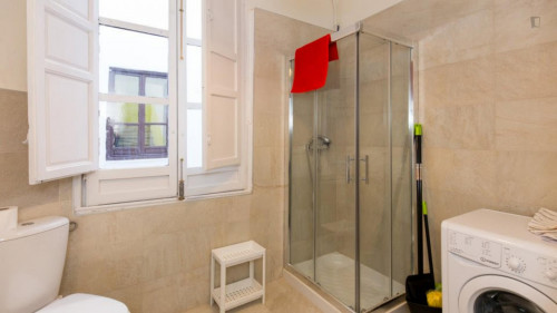 Studio, with outdoor area