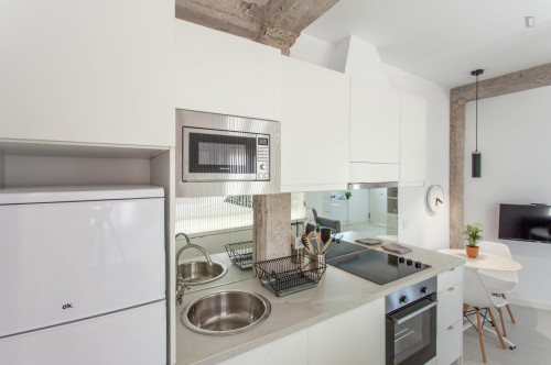 Ample and bright studio in Benicalap - Gallery - 11