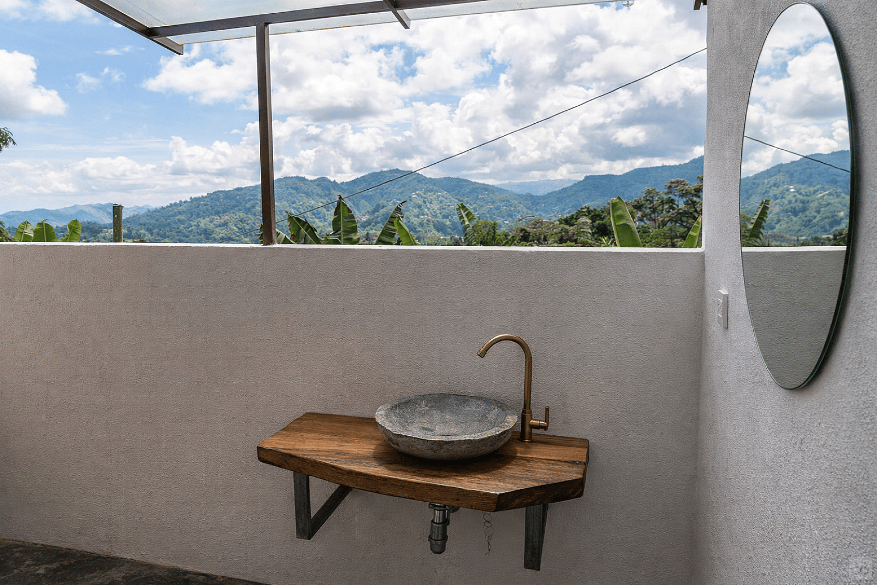 Open Sky/Garden Shower Room - 9