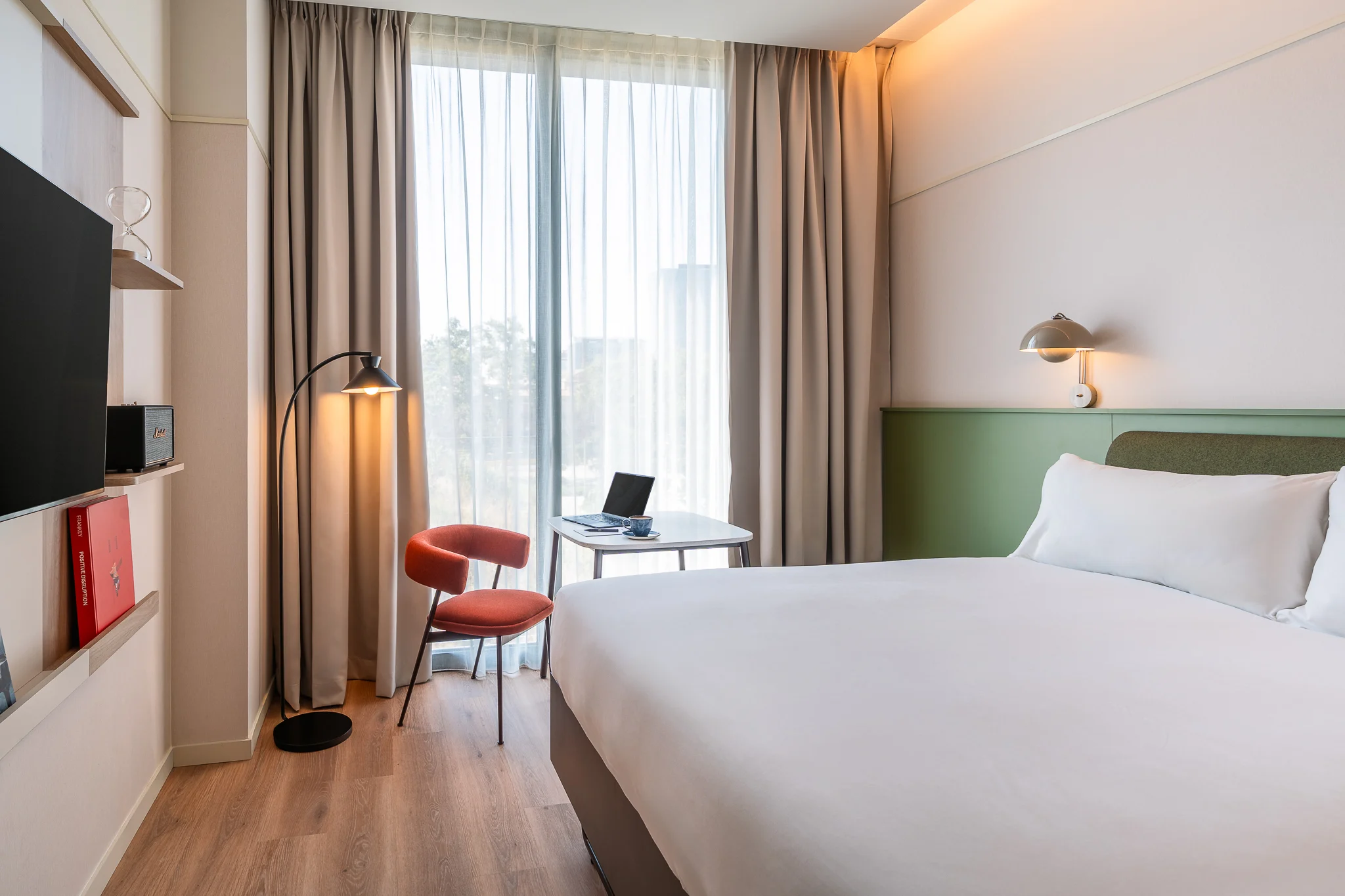 Comfort Double  -  The Social Hub Barcelona - Poblenou  - Gallery -  3