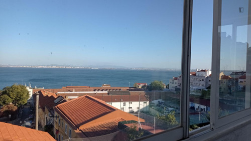 Cosy 2-bedroom apartment close to Santa Apolónia train station - Gallery - 14