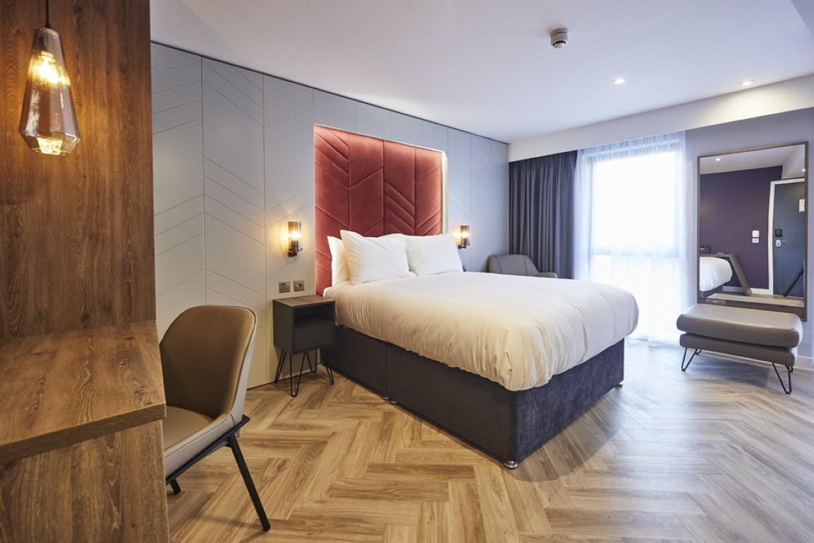  Studio Apartment  -  York Riverside  - Gallery -  2