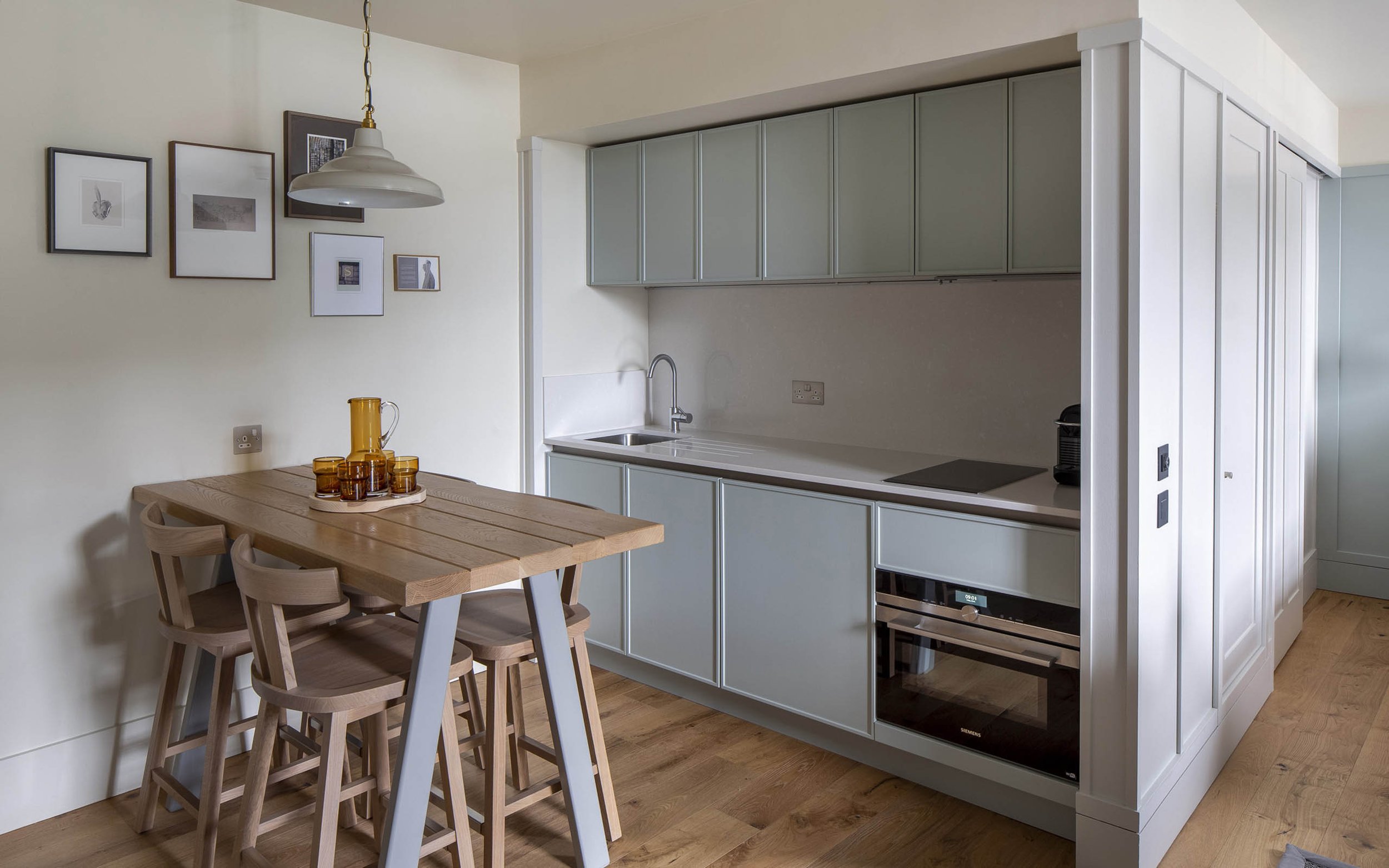 Deluxe Studio  -  Arthurs Seat Student Living  - Gallery -  3