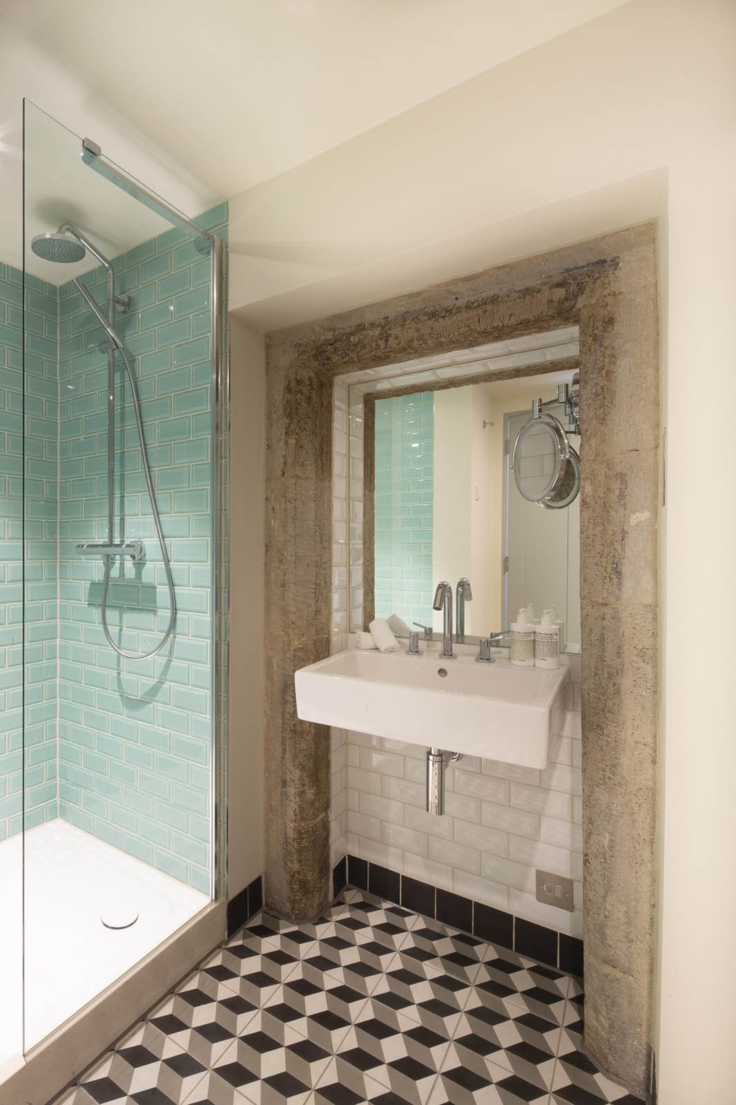  2 Bed Apartment  -  Arthurs Seat Student Living  - Gallery -  6