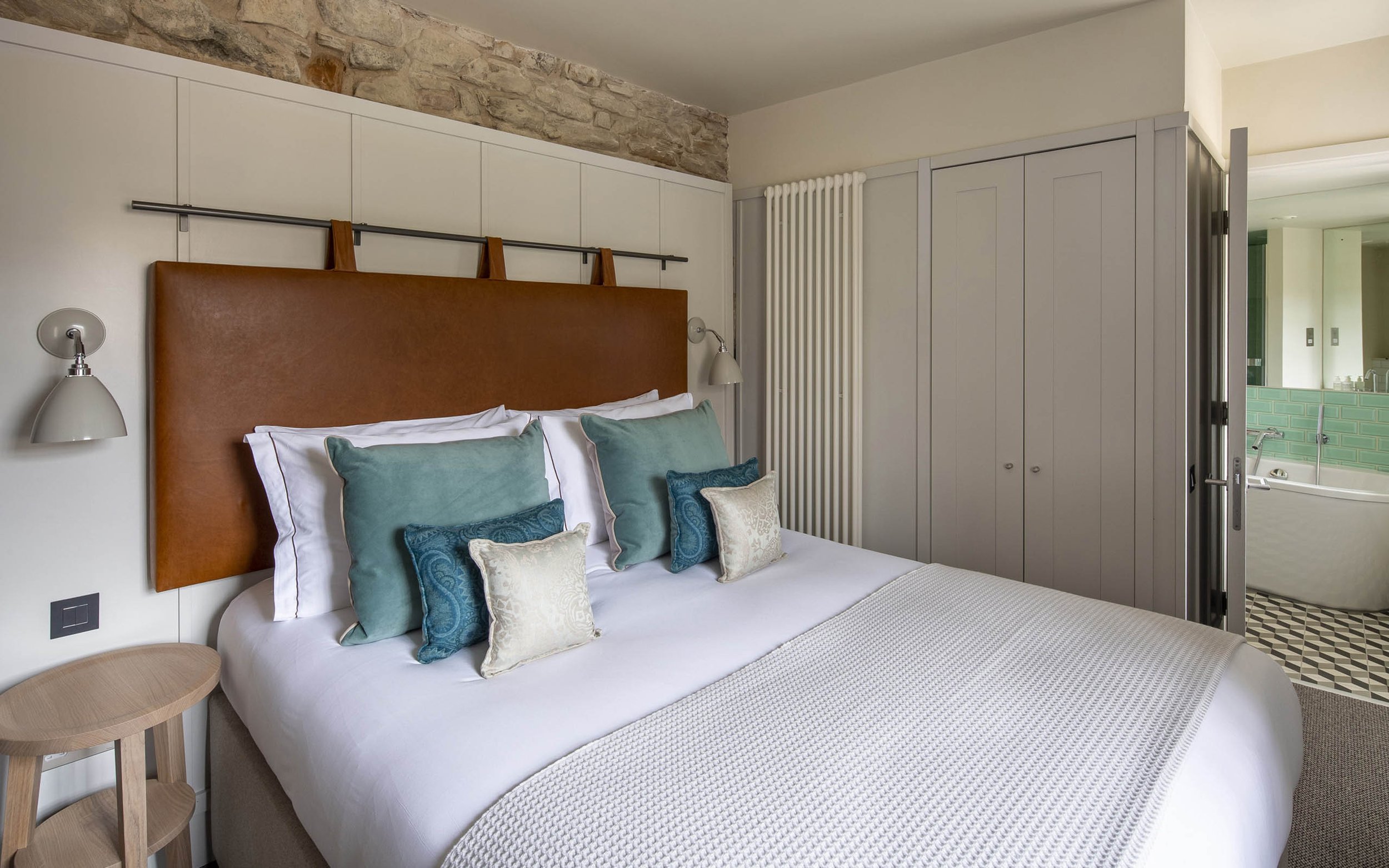  2 Bed Apartment  -  Arthurs Seat Student Living  - Gallery -  1