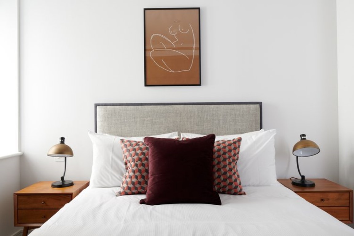One Bed Apartment (№5) - 6