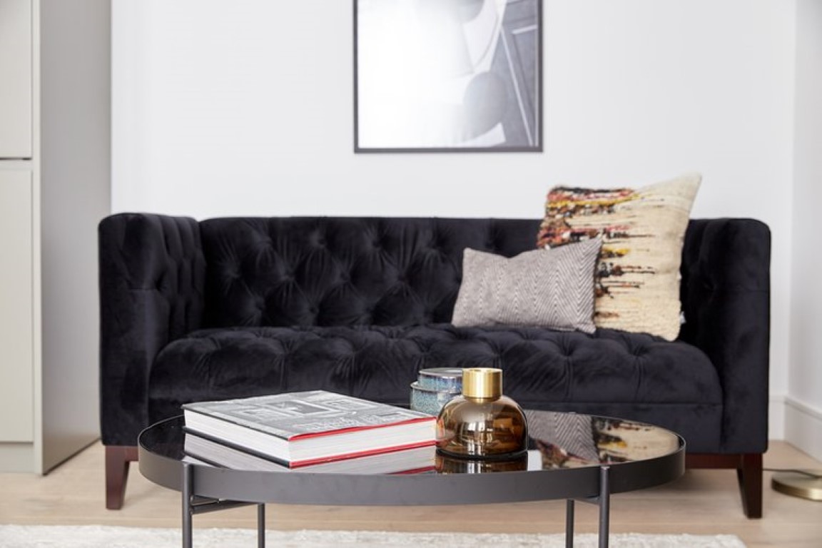 One Bed Apartment (№7) - 3