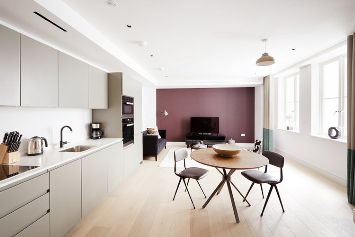 One Bed Apartment (№7) - 5