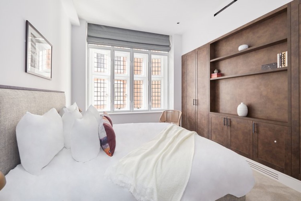 One Bed Apartment (№13) - 7