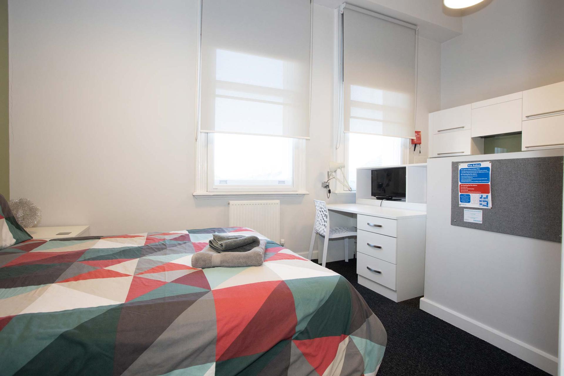  1 Bedroom Apartment  -  Singer Hall  - Gallery -  7