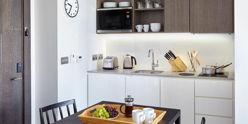 One Bed Apartment - 4