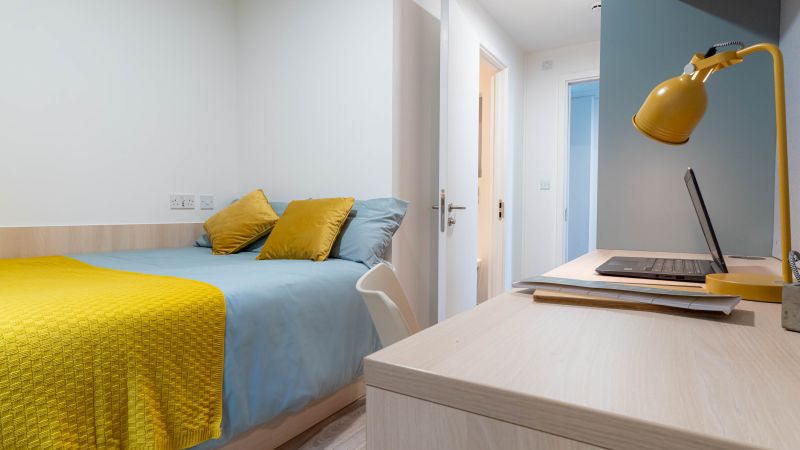  Silver En-Suite  -  IQ Signal Place  - Gallery -  1