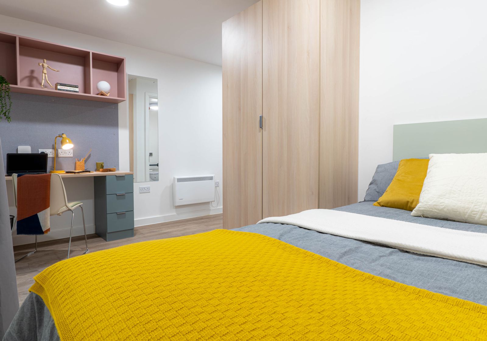 Silver En-Suite Premium  -  IQ Signal Place  - Gallery -  1