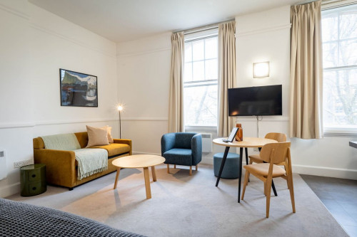 Bristol Bridge Apartments