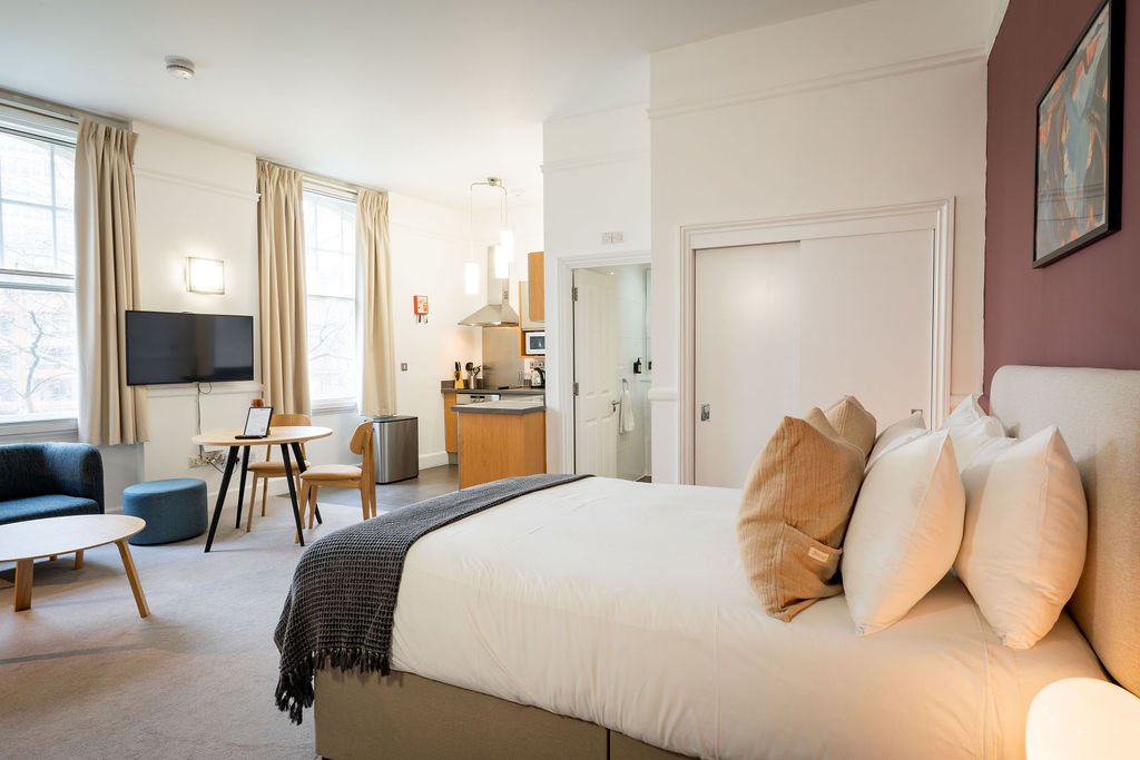  Studio Apartment  -  Bristol Bridge Apartments  - Gallery -  8