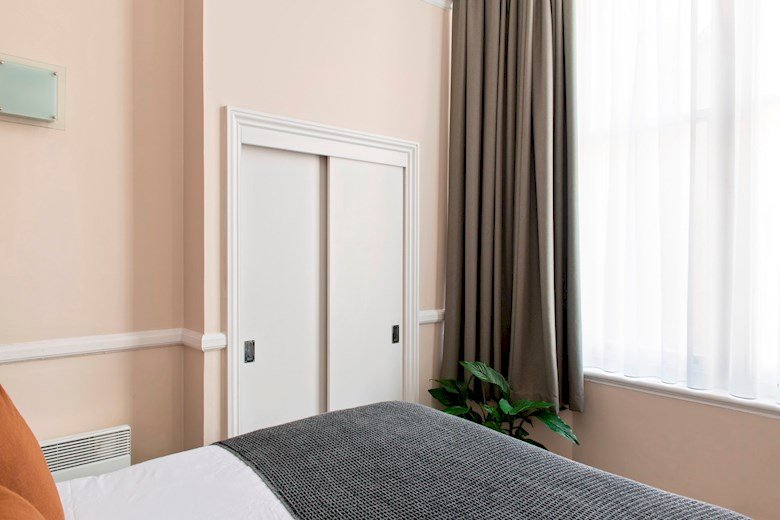  1 Bed Apartment  -  Bristol Bridge Apartments  - Gallery -  4