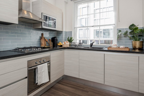 Buckingham Palace Road - Gallery - 11
