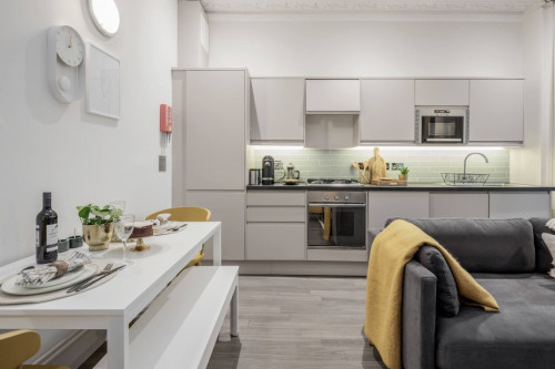Buckingham Palace Road - Gallery - 26