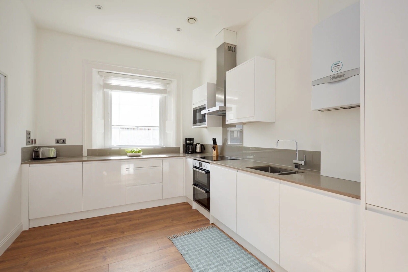 3 Bed Apartment: #10 - 11