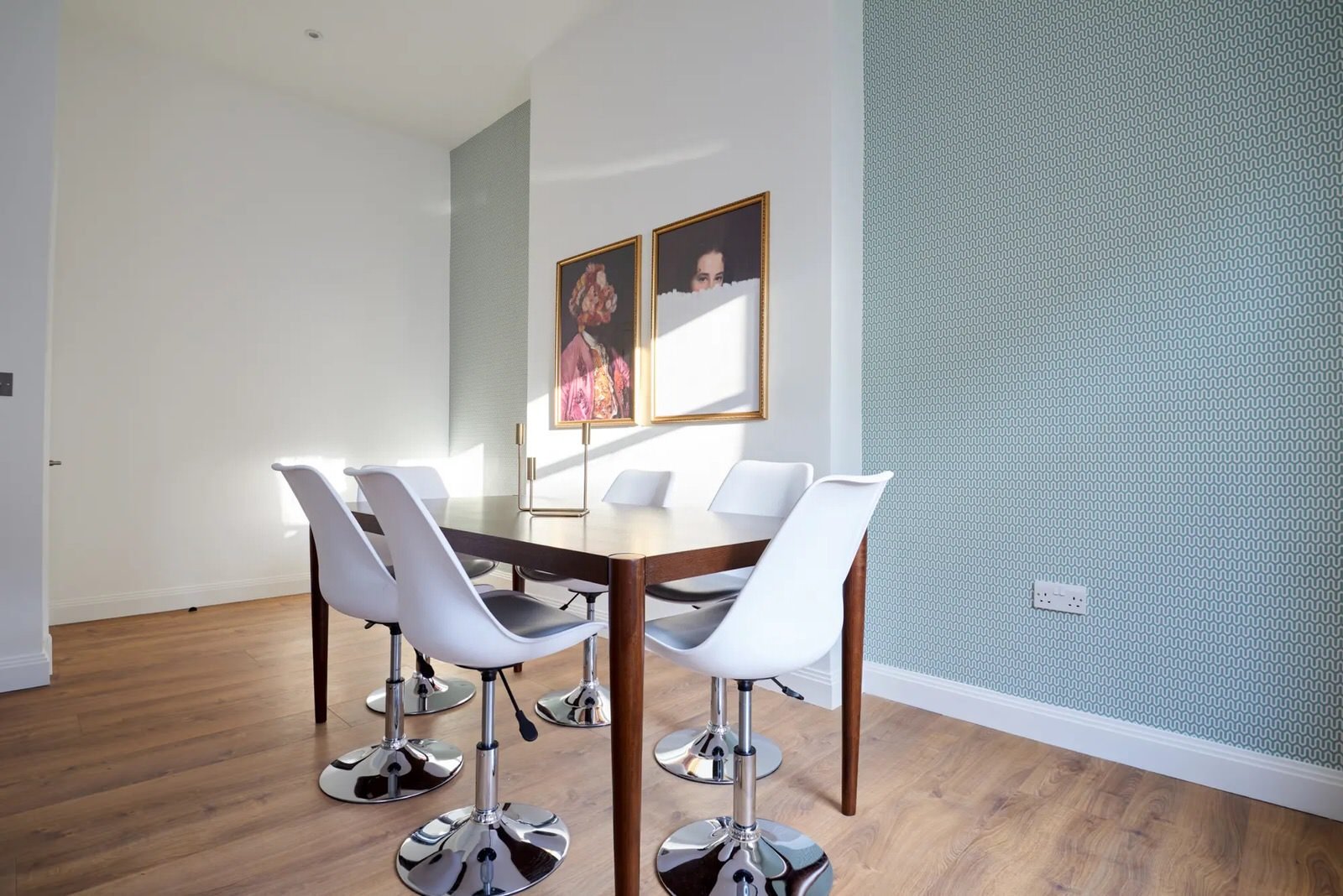 3 Bed Apartment: #10 - 12