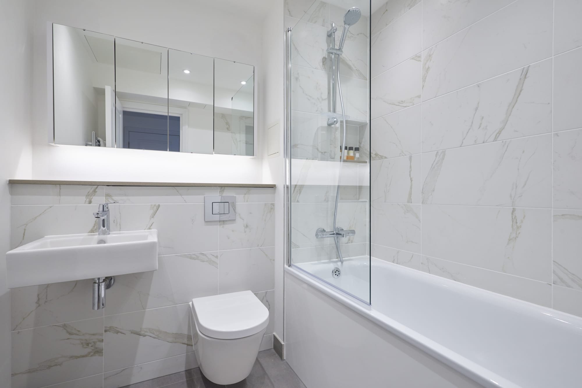  1 Bed Apartment: #11  -  Bayswater Hyde Park  - Gallery -  2