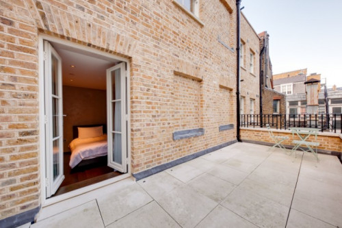 Fitzrovia Eco House - Rooms