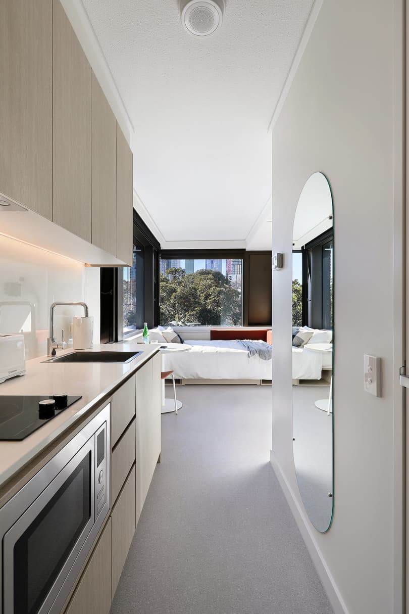  Premium Corner Studio Apartment  -  Flagstaff Gardens  - Gallery -  3