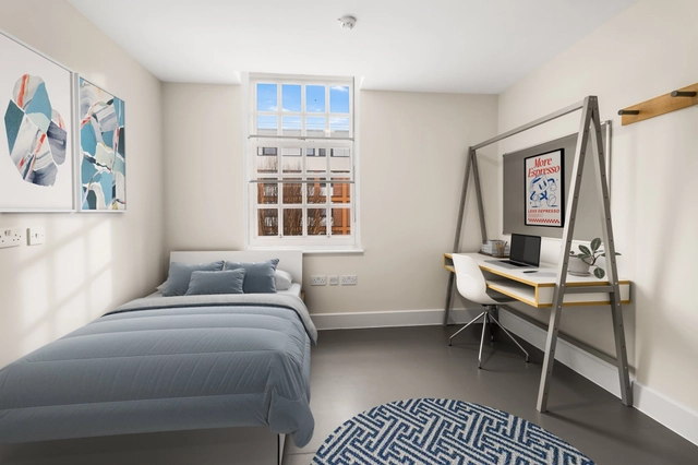  Four Bed Shared Apartment  -  Canvas The Old Fire Station  - Gallery -  1