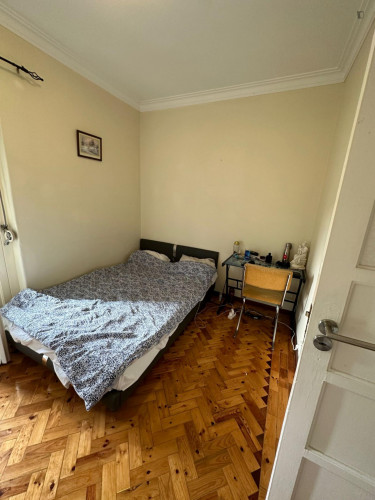 Welcoming 3-bedroom flat in Camarate - Gallery - 18