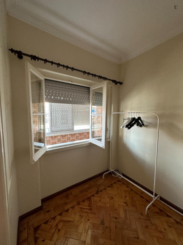 Welcoming 3-bedroom flat in Camarate - Gallery - 5