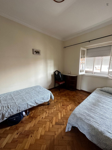 Welcoming 3-bedroom flat in Camarate - Gallery - 8