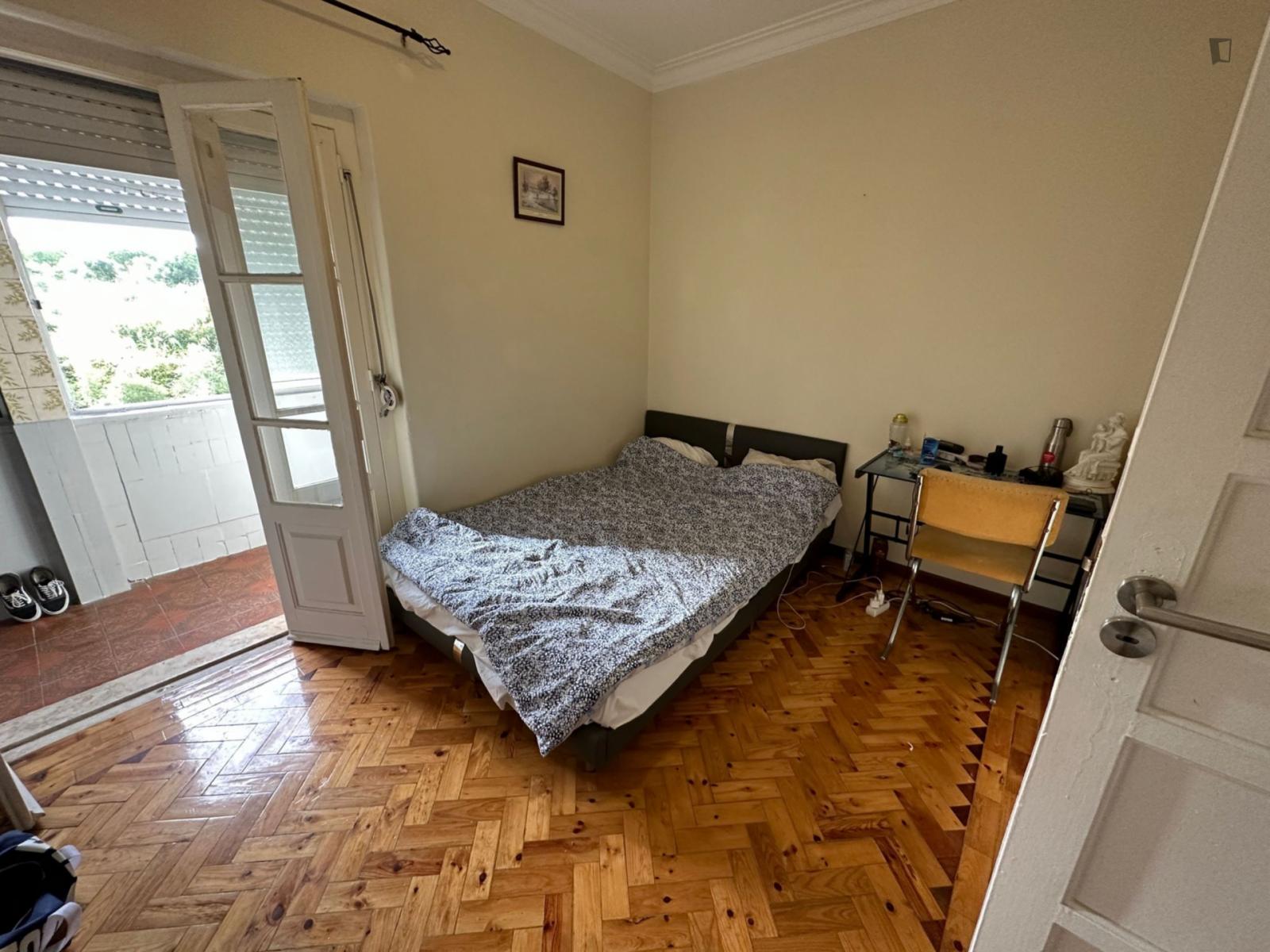 Welcoming 3-Bedroom Flat In Camarate - 1