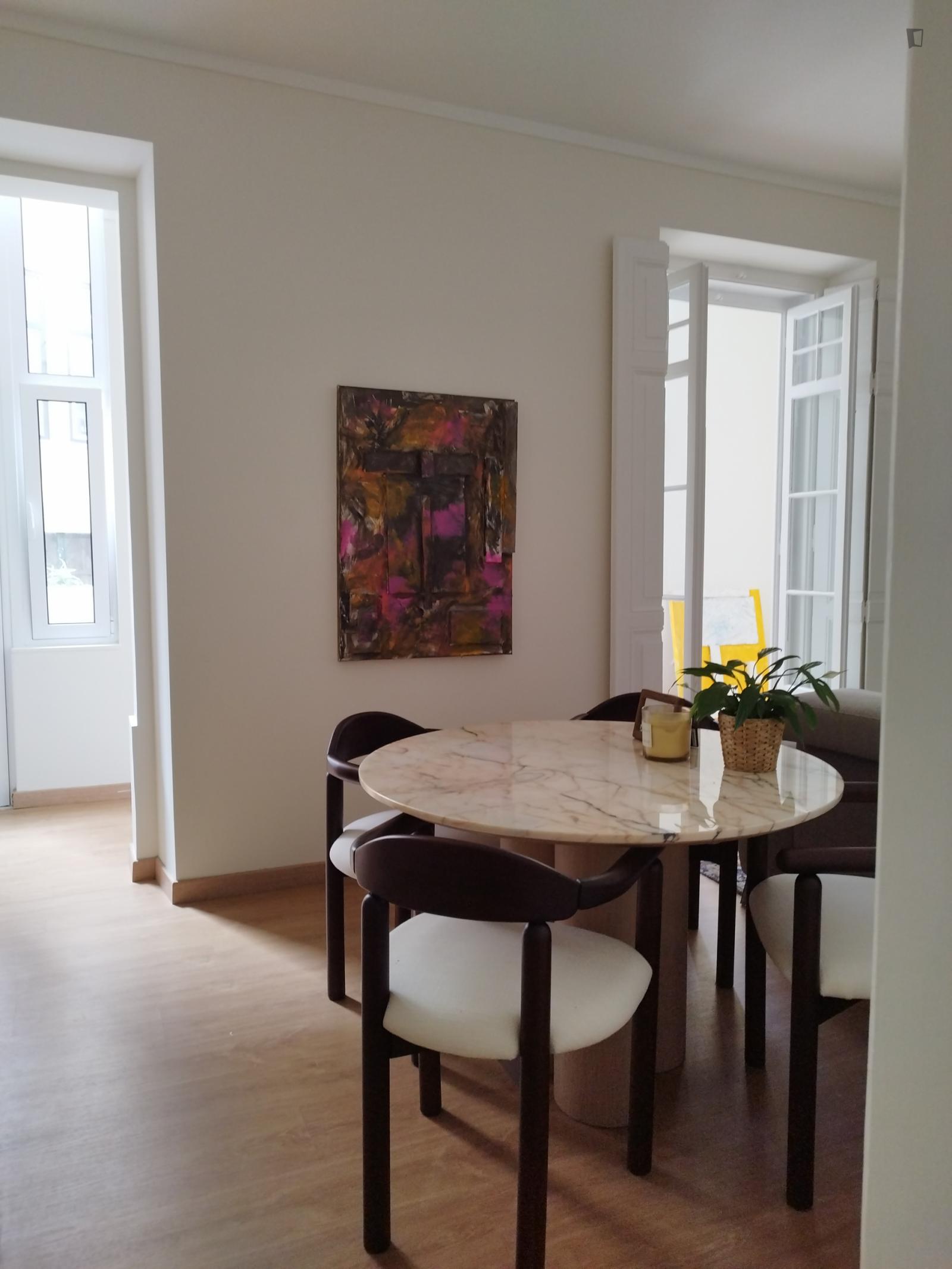 Bright 1-Bedroom Apartment Next To Campolide Train Station - Bright 1-bedroom apartment next to Campolide train station - Gallery - 1