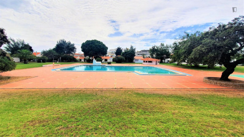 Cool 1-bedroom flat with swimming pool - Gallery - 9