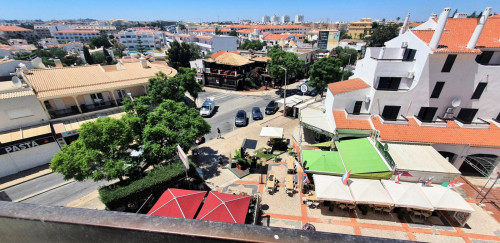 Cool 1-bedroom flat with swimming pool