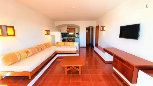 Cool 1-bedroom flat with swimming pool - Gallery - 18
