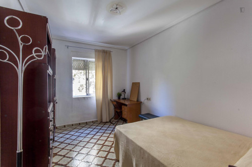 Beautiful 3-bedroom apartment close to the Jardins del Reial