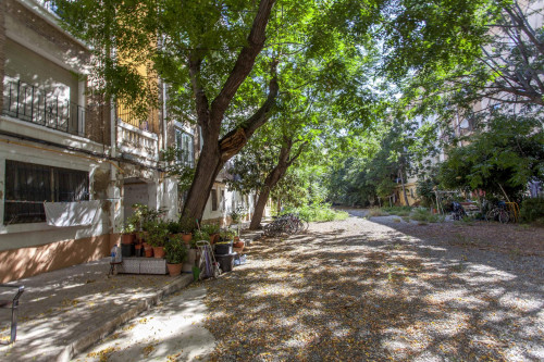 Beautiful 3-bedroom apartment close to the Jardins del Reial