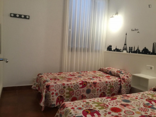Appealing 2-bedroom flat in sunny Cala en Bosc - Gallery - 12