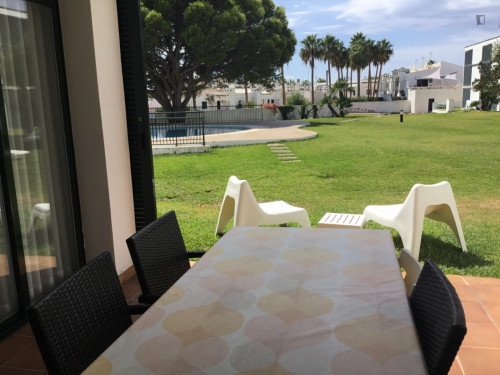 Appealing 2-bedroom flat in sunny Cala en Bosc