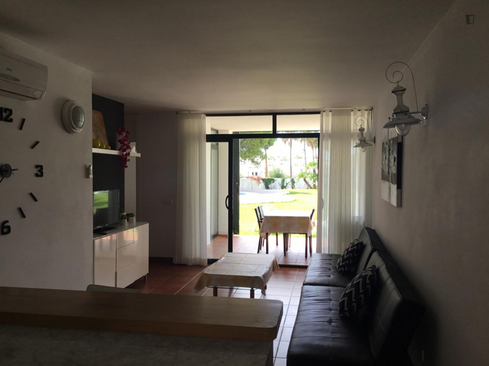 Appealing 2-Bedroom Flat In Sunny Cala En Bosc - 1