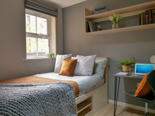 Emily Davies, Southampton - Gallery - 18