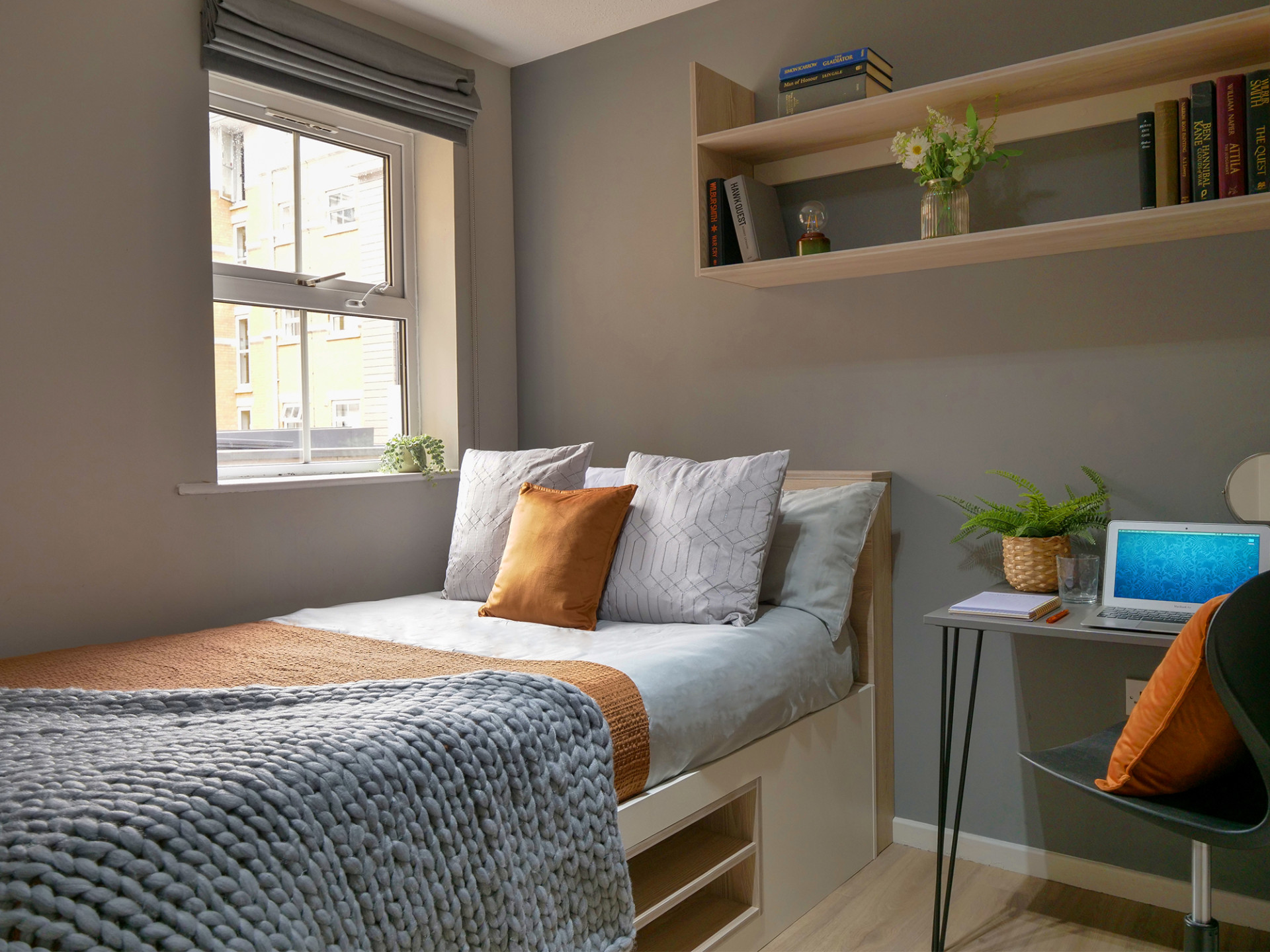 3 Bed Flat  -  Emily Davies, Southampton  - Gallery -  3