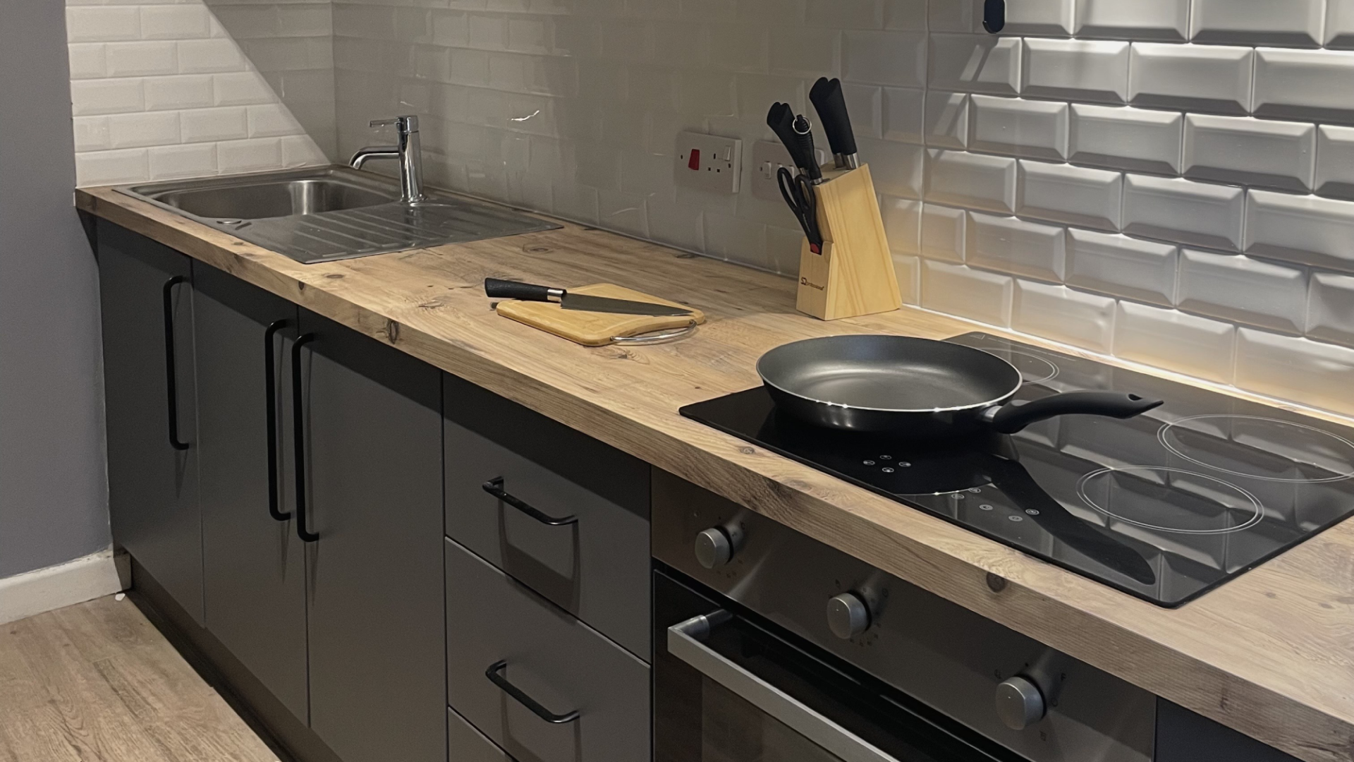  3 Bed Flat  -  Emily Davies, Southampton  - Gallery -  5
