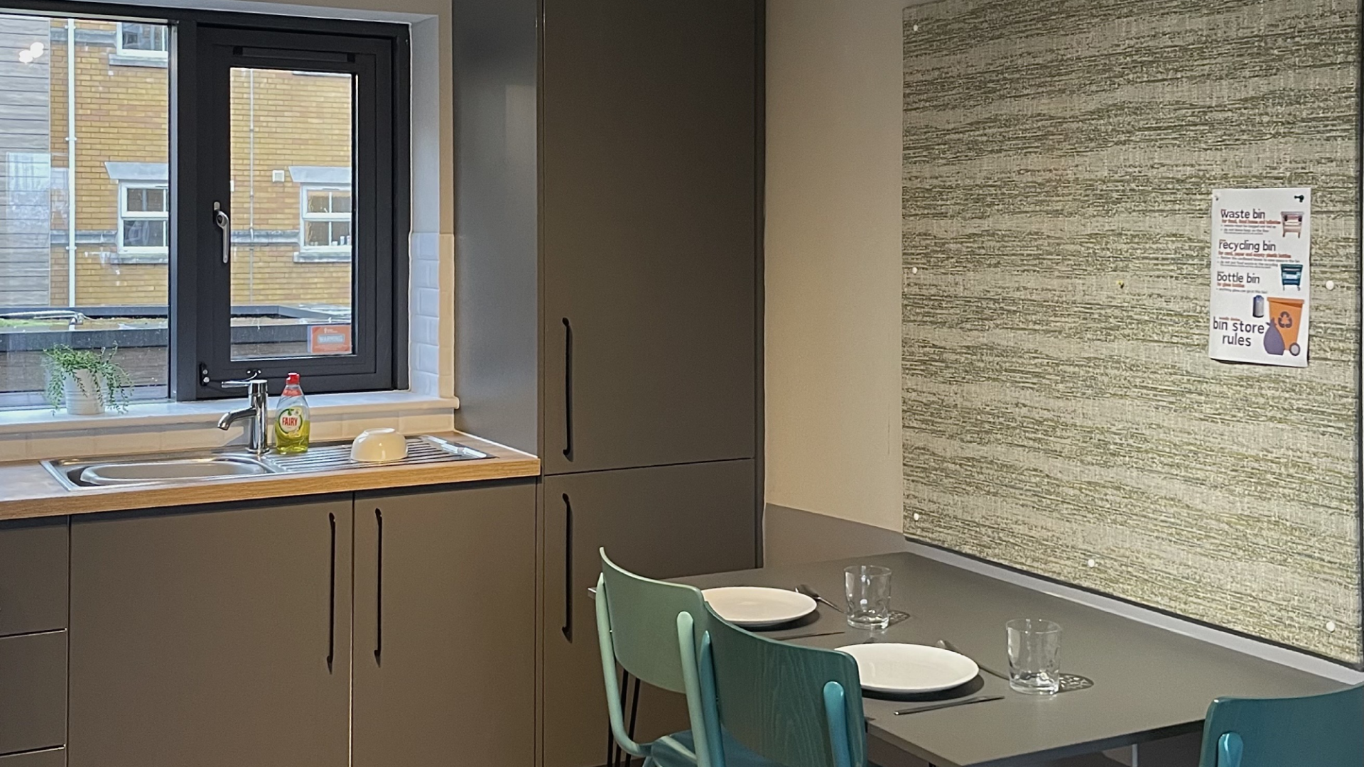  4 Bed Flat  -  Emily Davies, Southampton  - Gallery -  8