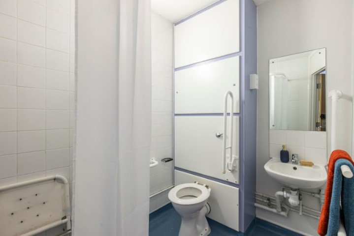 6-Bed Classic En-Suite - Charlotte Court - Gallery - 6